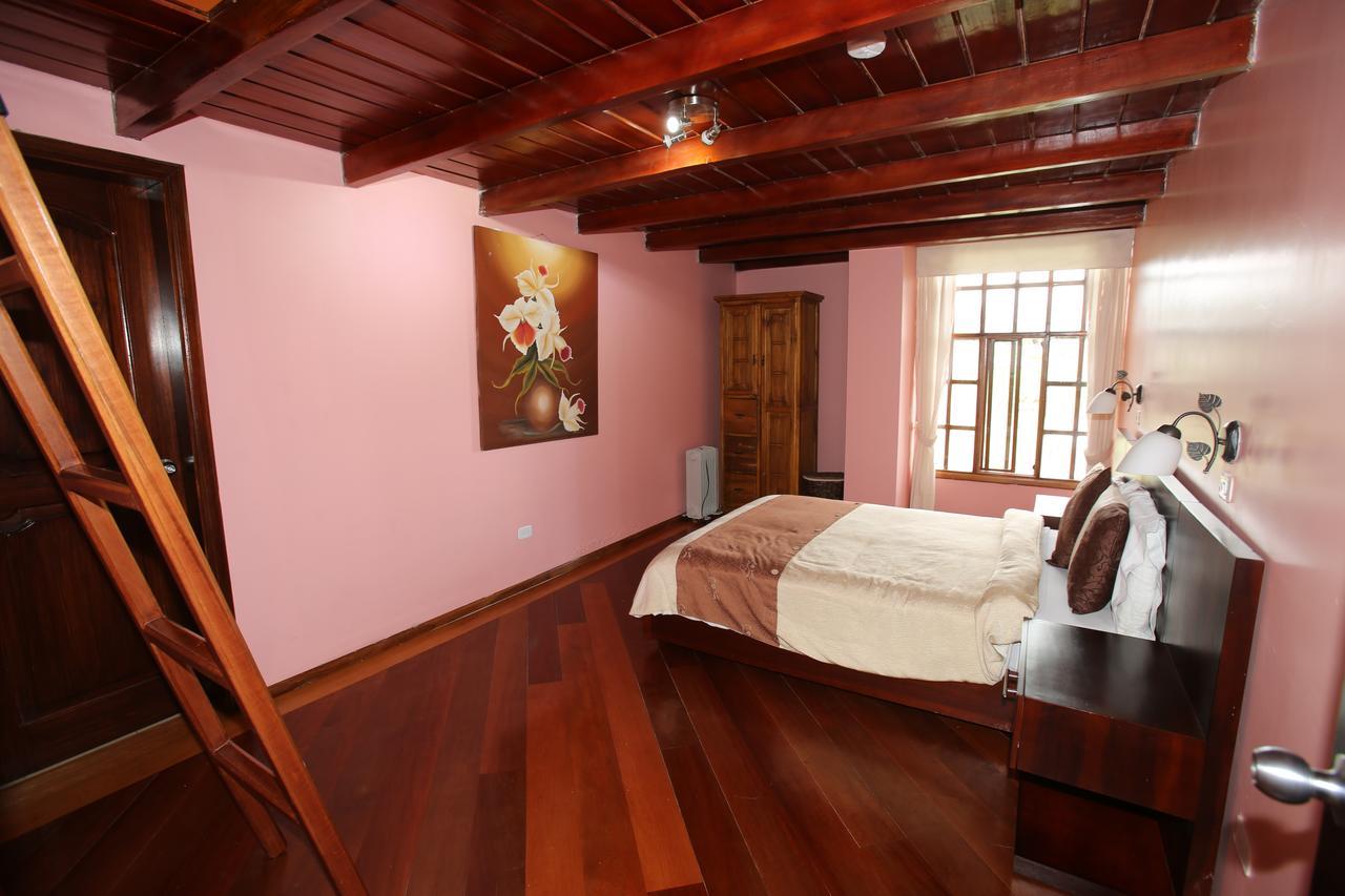 Loma Larga Lodge